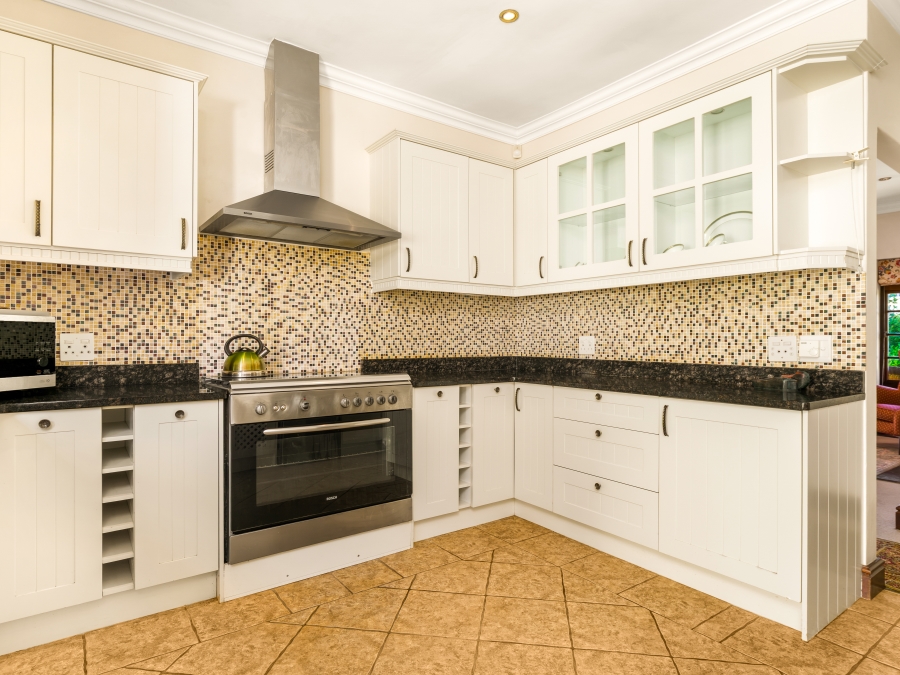 3 Bedroom Property for Sale in Belvidere Estate Western Cape